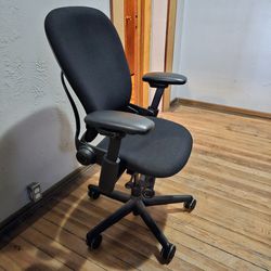 Steelcase Leap Office Chair + Purple Royal Seat Cushion