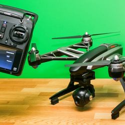 Yuneec Typhoon q500 drone