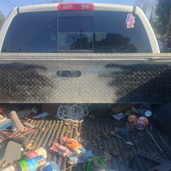 truck box diamond plated