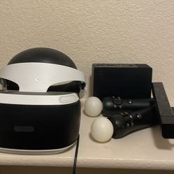 PSVR- Wands Included