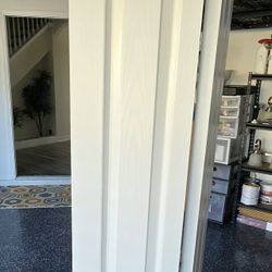 WHITE BI FOLD DOORS