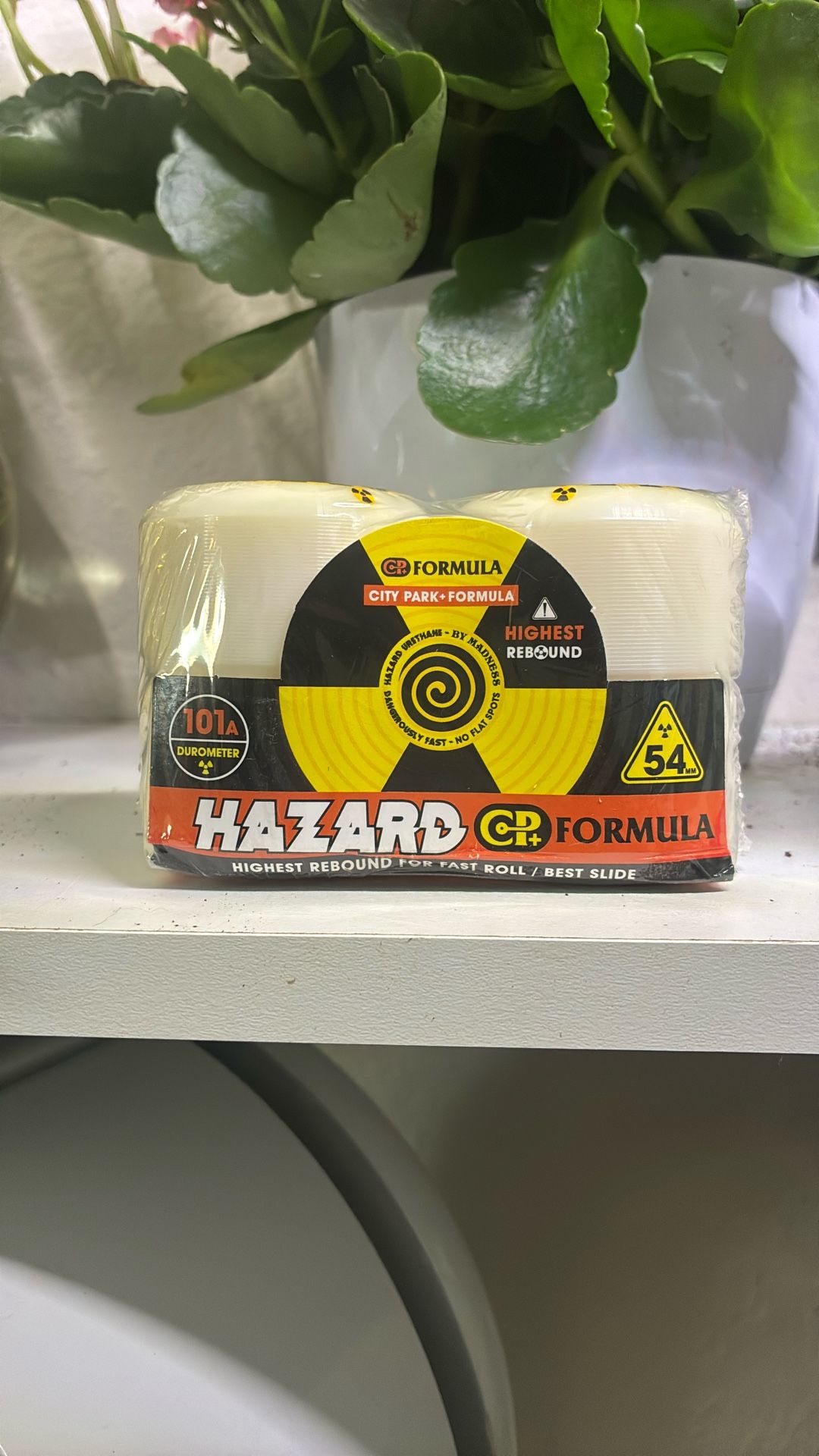 New Skate Wheels Hazard 54s