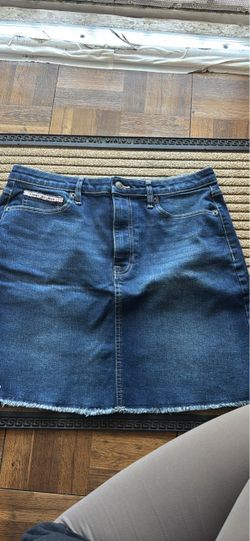 TH Jean Skirt