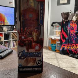 Iron Man  Titan Hero Series 