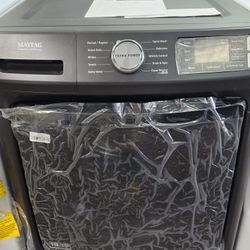4.5 cu.ft.Front Load Washer in Volcano Black