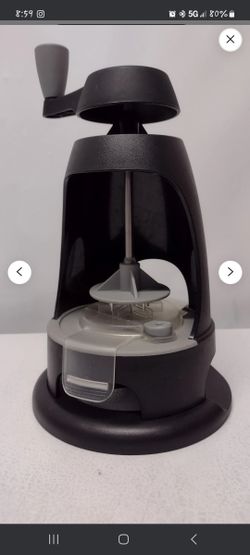 VEGGIE SPIRALIZER
PAMPERED CHEF