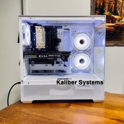 Custom Gaming Computer with Intel i7 7700K, 1070 GTX, 500GB SSD