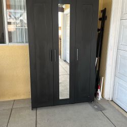 Closet Ikea