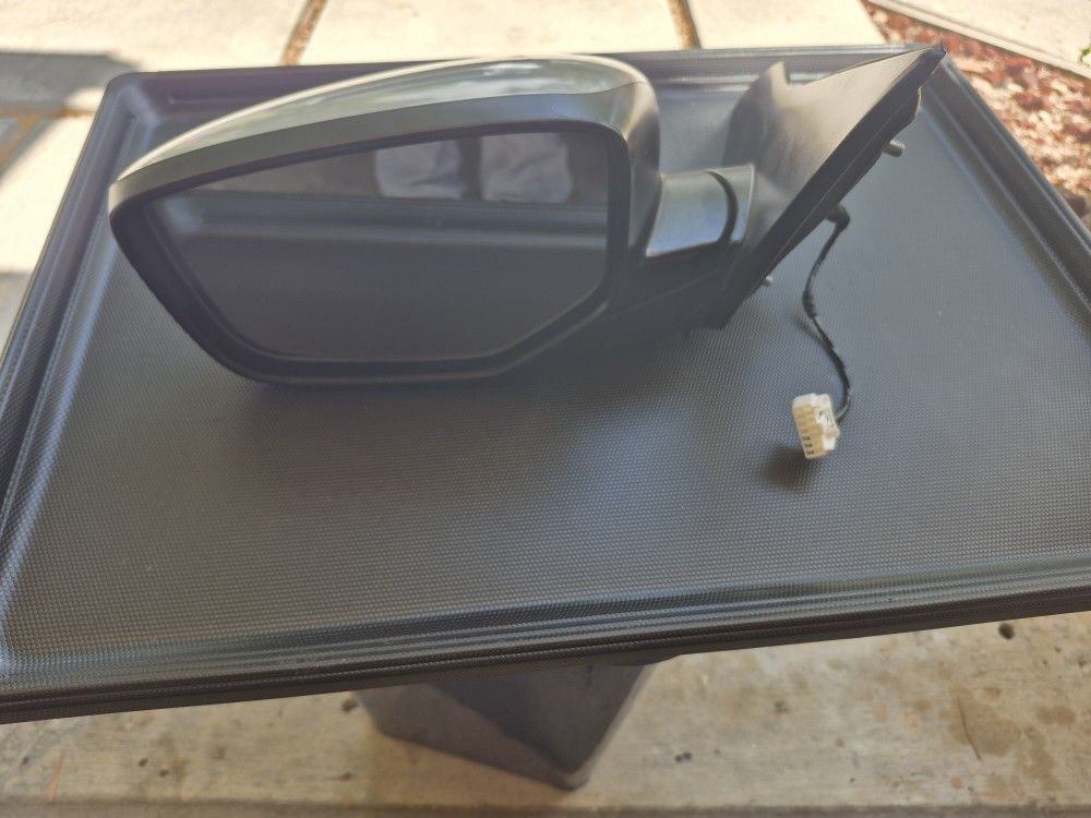 2013 Thur 2017 Honda Accord Driverside Mirror