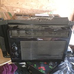 Midea Air Conditioner 