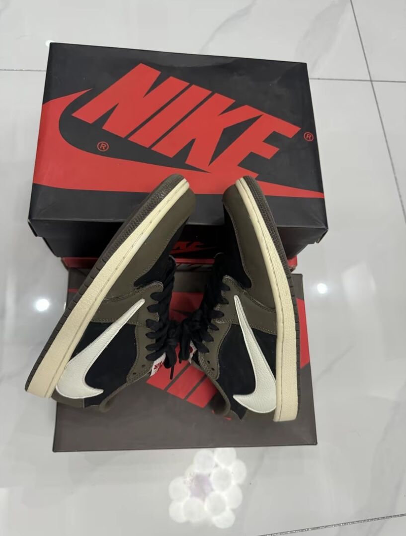 Travis Scott Air Jordan 1 Low