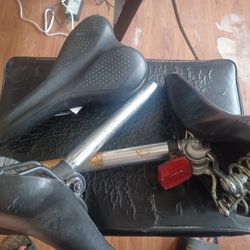 BICYCLE SEATS LOT $40 FINAL PRICE SAME DAY SHIPPING 