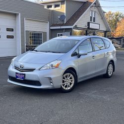 2012 Toyota Prius V