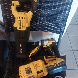 DEWALT TOOLS 20V LITHIUM BRUSHLESS WITH BATTERYS AND FAST CHARGER 