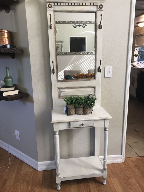 White Distressed Antique Entry Table Hutch Mirror Vanity For In White Distressed Antique Entry Table Hutch Mirror Vanity