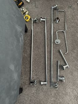 Towel Racks & Toilet Paper Holder/Hooks