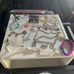 Assorted Jewelry 
