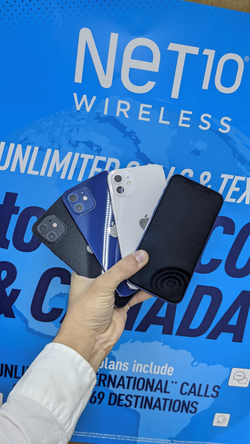 Apple 𝚒𝙿𝚑𝚘𝚗𝚎 12 128GB / 64GB | $50 Down And Take It Home!