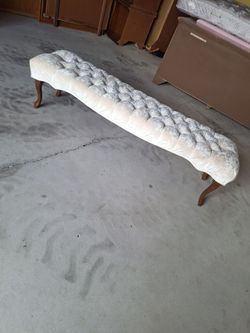 Room Decoration's Cream Velvet