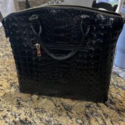New black Purse