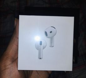 Airpod 4's