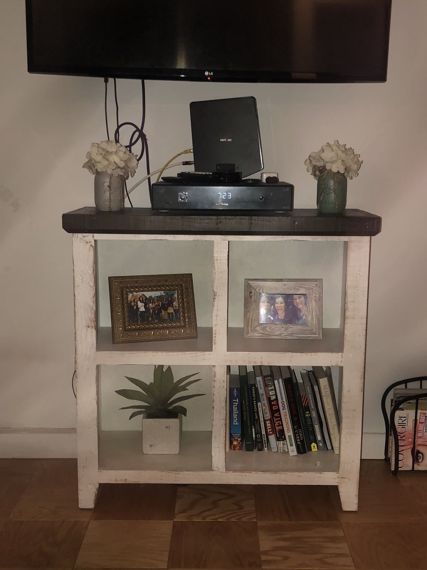 Bookcase/TV stand