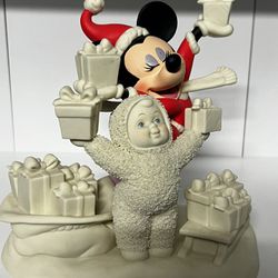 Disney Minnie Figurines 