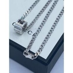 Authentic Gucci Silver Necklace, 925 Sterling, 16'' Chain, Ring Pendant
