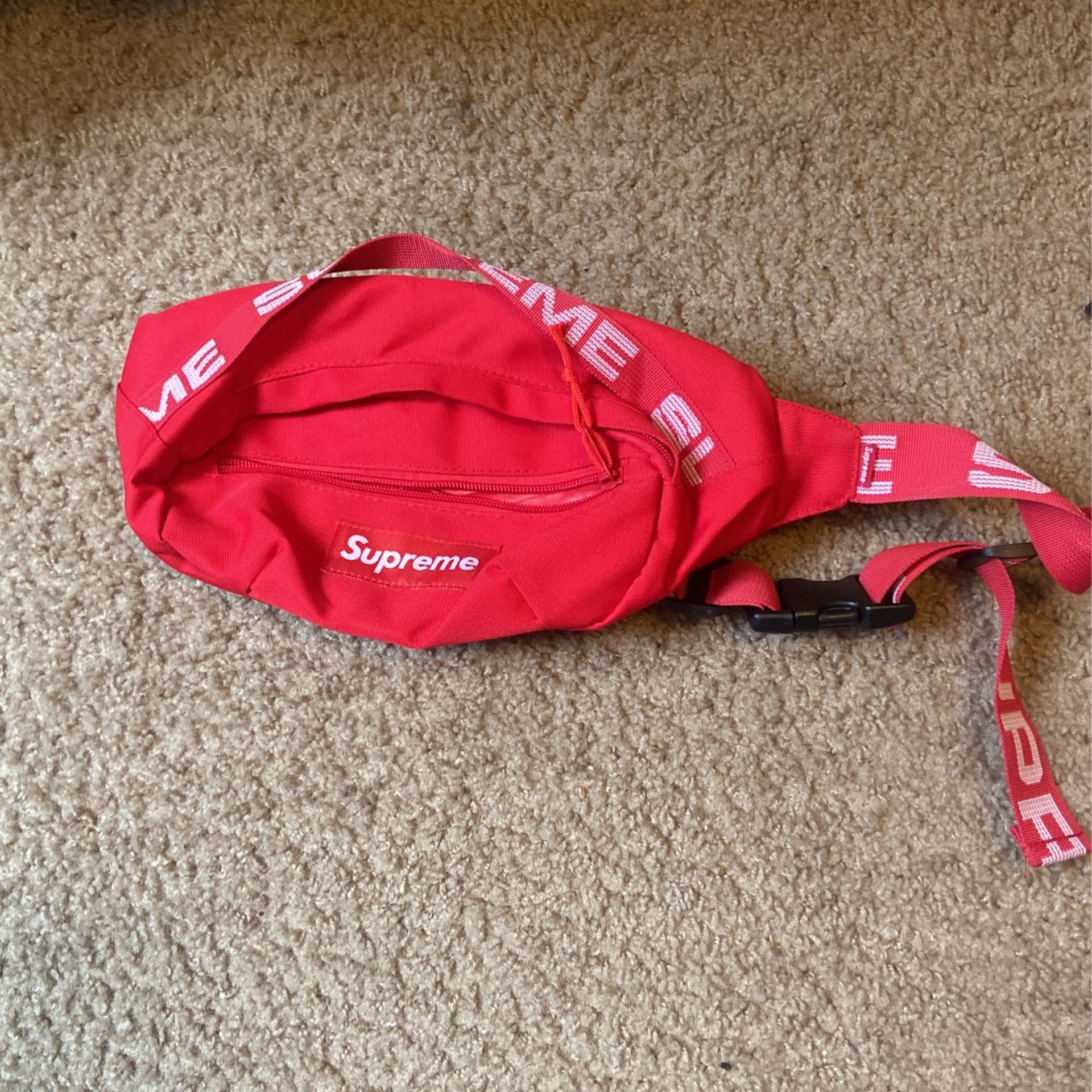 supreme fanny pack