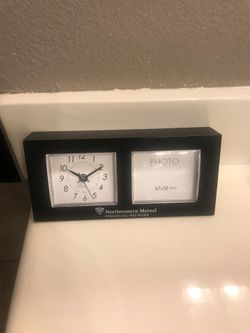 Clock with photo