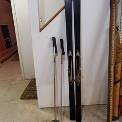 Vintage Head Brand Skis With Poles