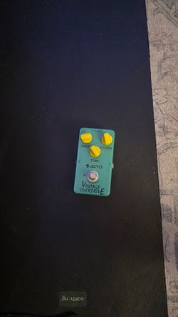 Guitar foot pedal