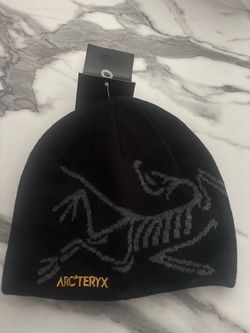 Arc'teryx Black Knit Beanie
