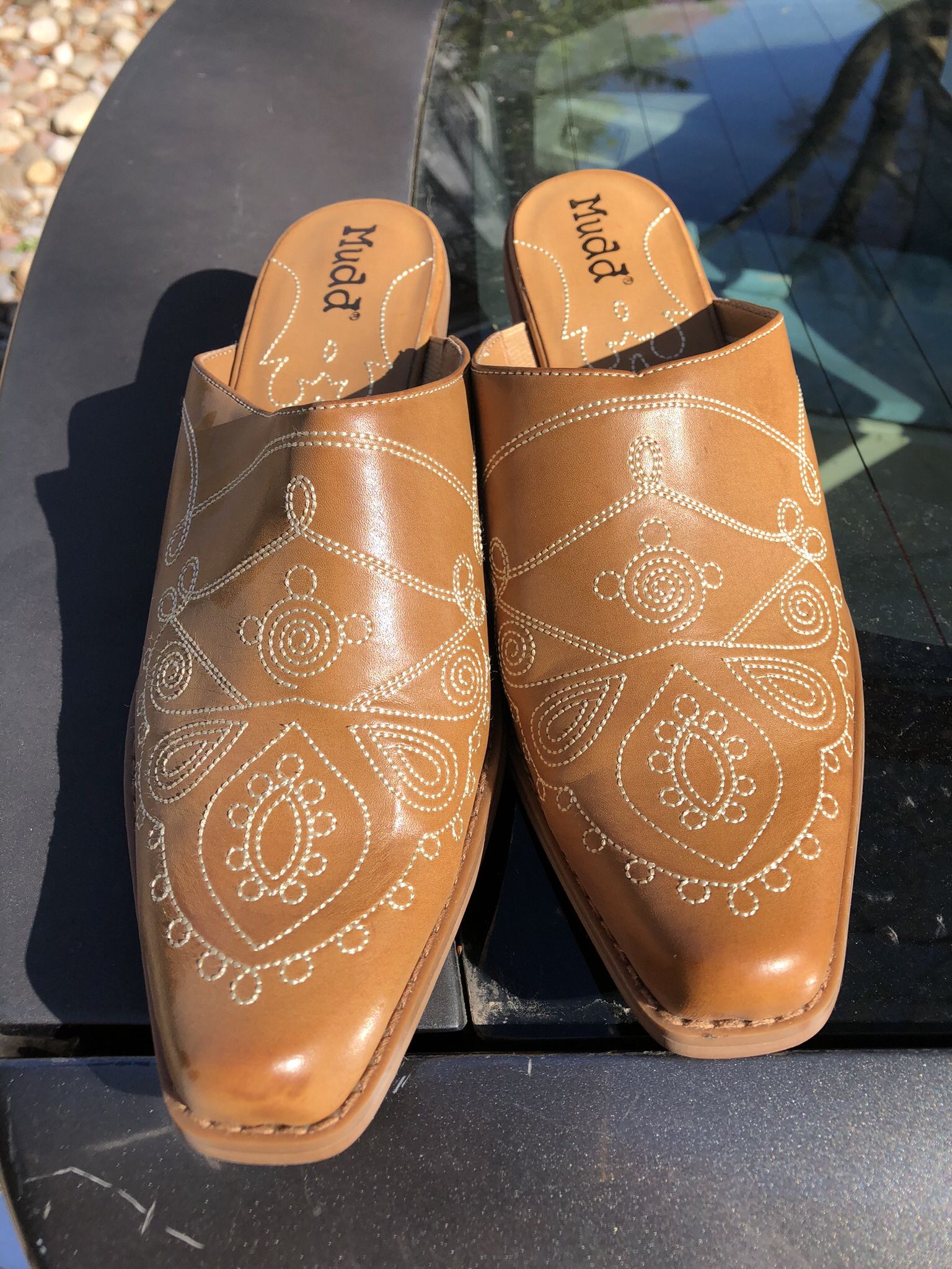 MUDD SHOES 10 Medium 