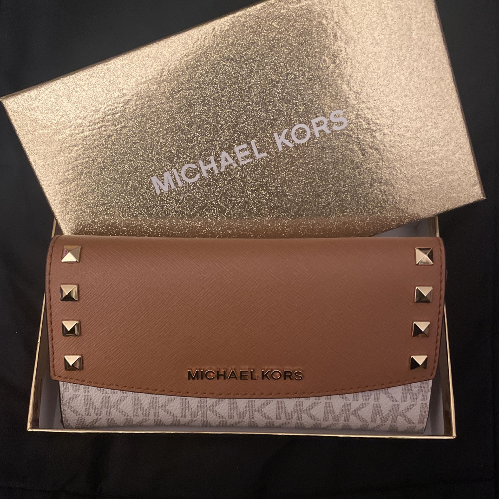 Michael Kors Studded Wallet for Sale in San Diego, CA - OfferUp