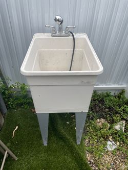 Outdoor Utility Sink