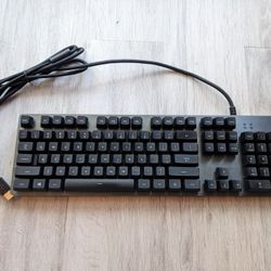Logitech G413 Backlit Mechanical Gaming Keyboard with USB Passthrough