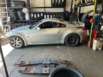 Nissan 350Z Coupe