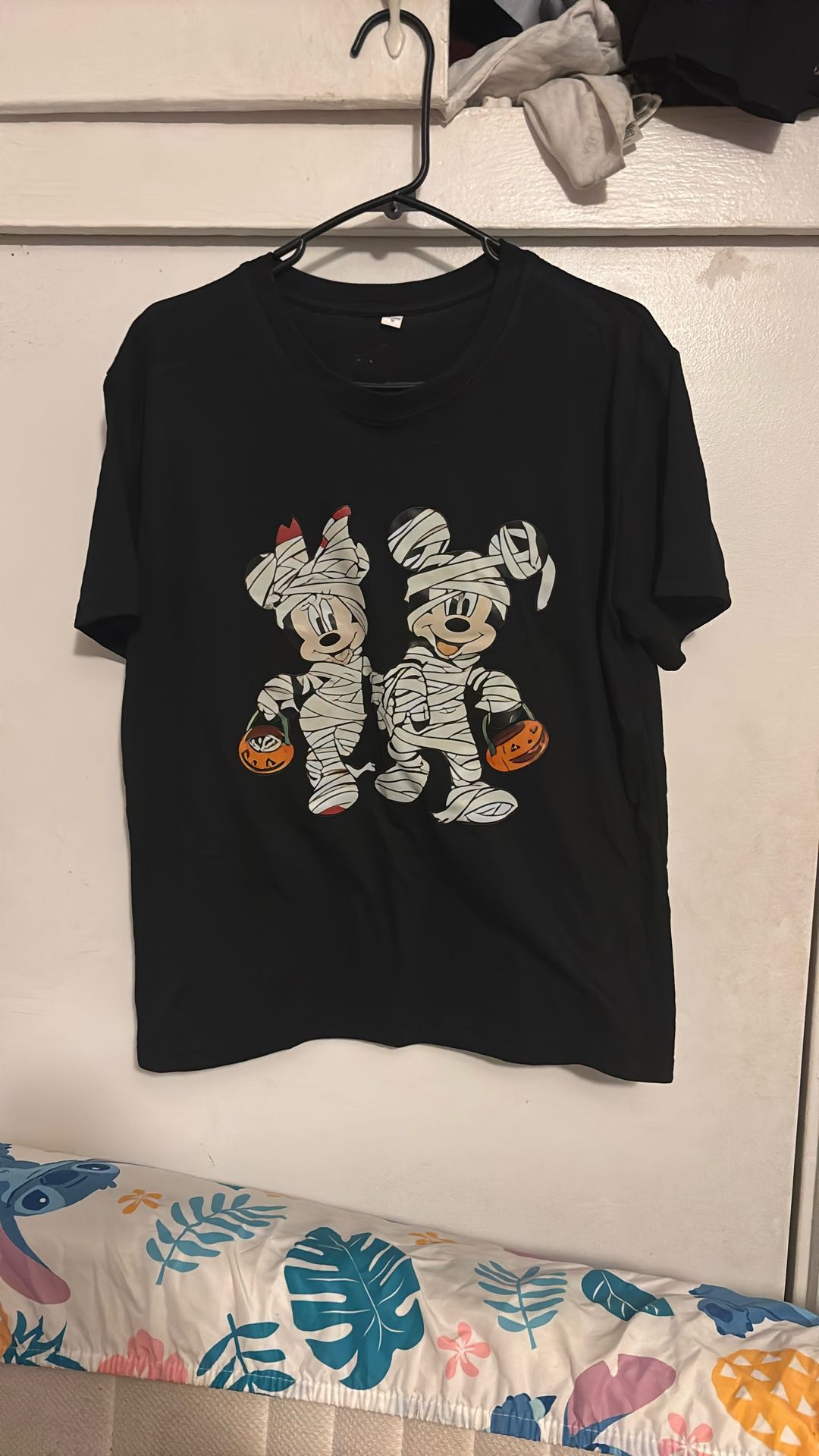 Mickey & Minnie Mouse 