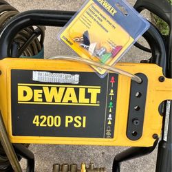 DeWALT Pressure Washer
