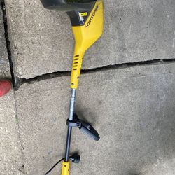 Leaf Blower And Weed Eater 