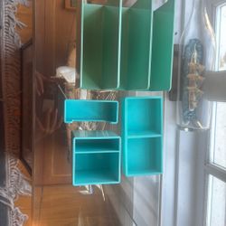 Matching Teal Desk Set $5