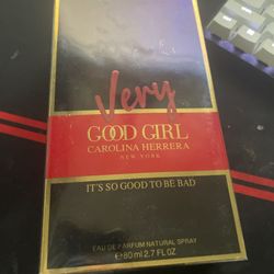 Carolina herrera Very good girl. 2.7 Oz eau de parfum