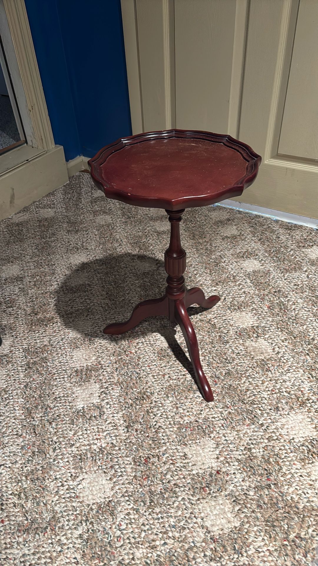 Nice Wood Table Pie Crust