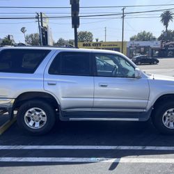 2000 Toyota 4 Runner 
