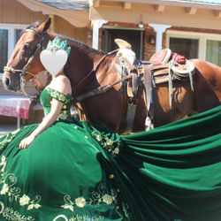 Vestido Charro De Quinceañera 