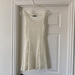 Subtle Lace White Graduation Dress NEW