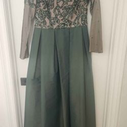 Adrianna Papell  Dress