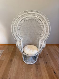 Peacock chair