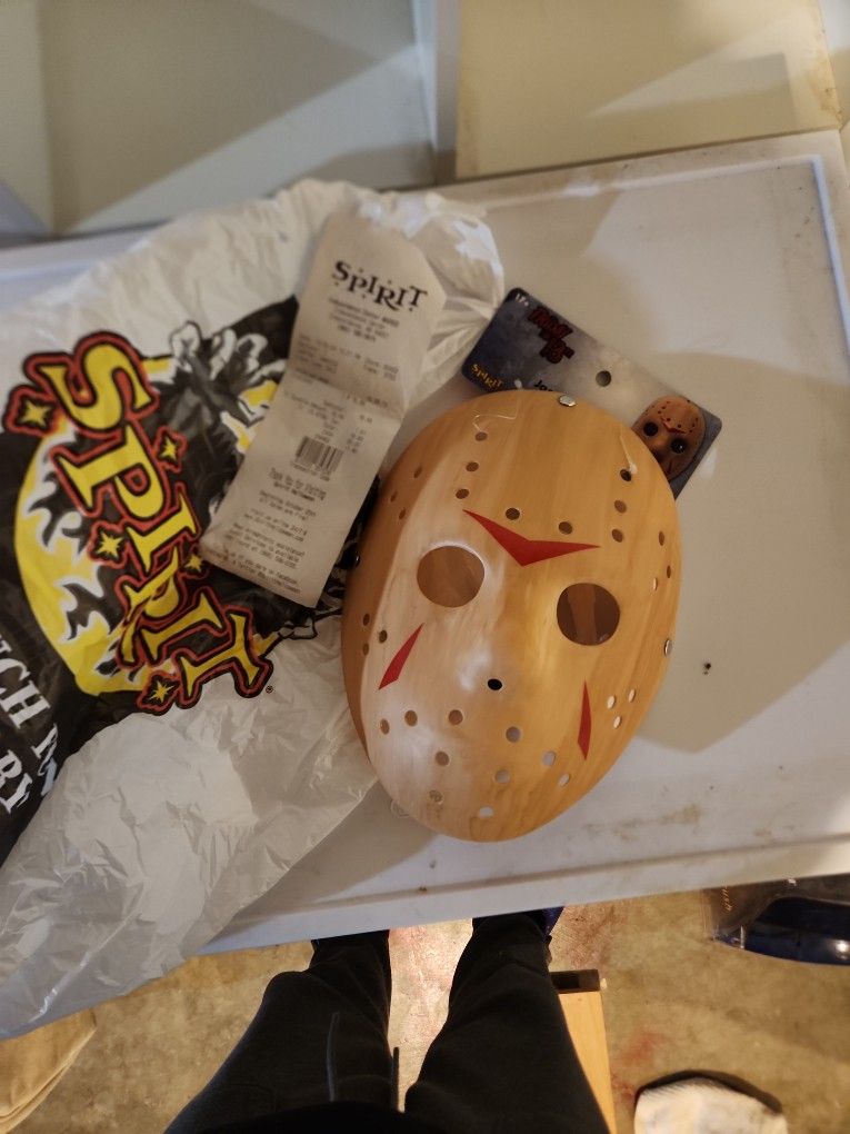 Adult Size Jason Voorhees Mask Brand New Never Worn